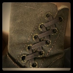 BearPaw Boots